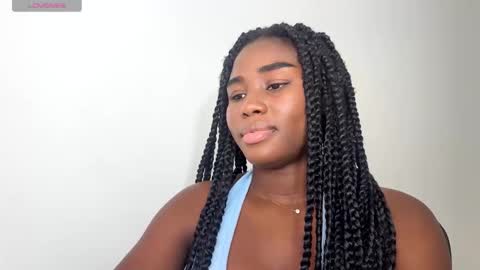 Snapshot of sara_muscle chatting on 1, 10, 2025 Sara online show from 1, 10, 2025