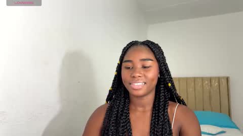 Snapshot of sara_muscle chatting on 29, 10, 2025 Sara online show from 29, 10, 2025