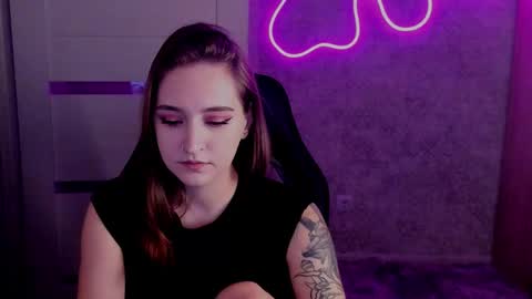 Snapshot of sara_rossse chatting on 28, 10, 2025 Sara online show from 28, 10, 2025