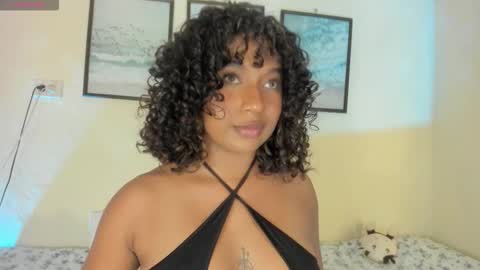 sara sofia online show from 2, 12, 2025