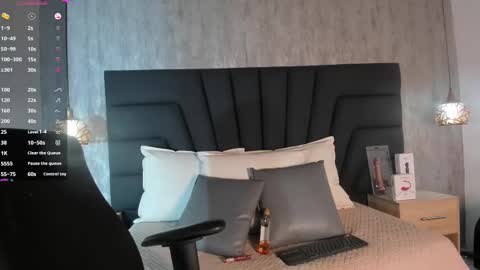 Snapshot of sara_stone17 chatting on 21, 2, 2025 - online show from 21, 2, 2025