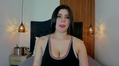 Snapshot of sara_stone17 chatting on 23, 9, 2025 - online show from 23, 9, 2025