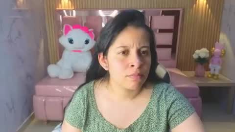Sara T. online show from 17, 6, 2026
