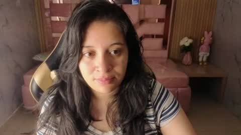 Sara T. online show from 15, 7, 2026