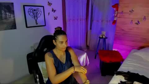 Snapshot of sara_thompson01 chatting on 27, 2, 2026 SARA online show from 27, 2, 2026