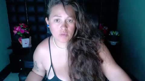 sara_thonson_ online show from 21, 1, 2025