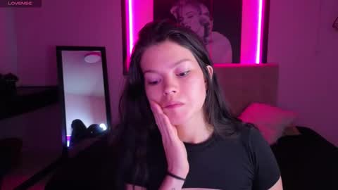 sara_valderrama_ online show from 12, 2, 2026