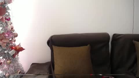  1 online show from 23, 12, 2024