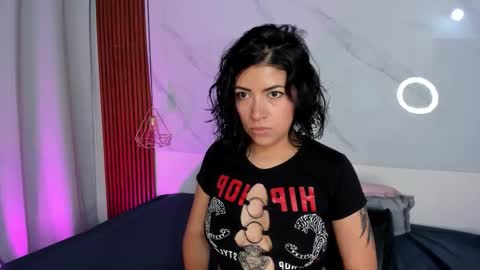 Snapshot of sara_zc chatting on 9, 9, 2025 sara_zc online show from 9, 9, 2025