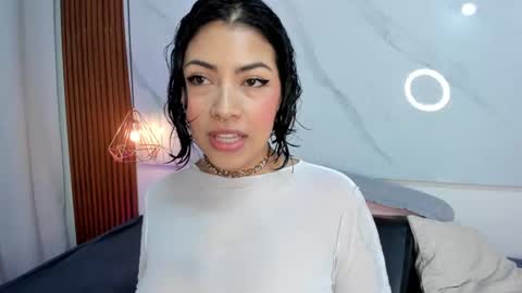 Snapshot of sara_zc chatting on 2, 10, 2025 sara_zc online show from 2, 10, 2025