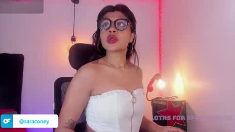 sara uwu online show from 14, 9, 2025