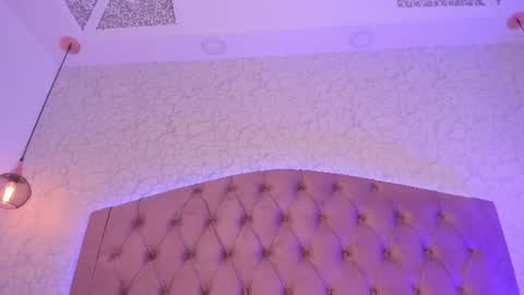 Snapshot of saraa_joness_ chatting on 1, 8, 2026 Sara online show from 1, 8, 2026