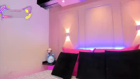 Snapshot of saraavila_ chatting on 13, 9, 2025 SaraAvila online show from 13, 9, 2025