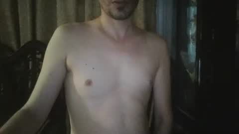 Snapshot of saraclit chatting on 13, 5, 2026 pass kika online show from 13, 5, 2026