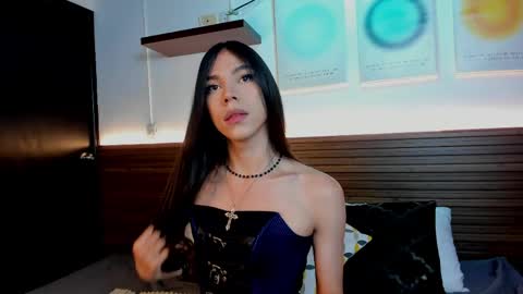 Snapshot of saracutie_ chatting on 4, 4, 2026 Sara online show from 4, 4, 2026