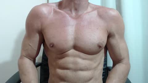 saradorj92 online show from 13, 1, 2026