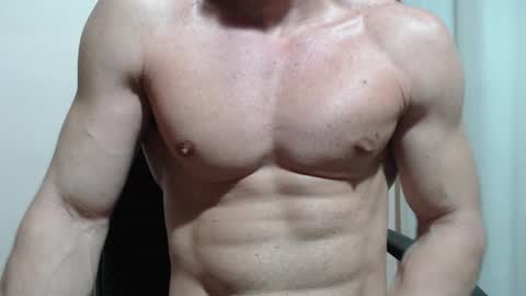 saradorj92 online show from 18, 3, 2026