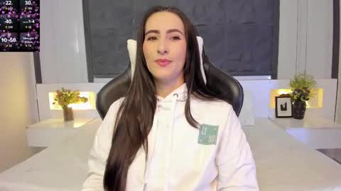  Sara Gomez  online show from 21, 12, 2025