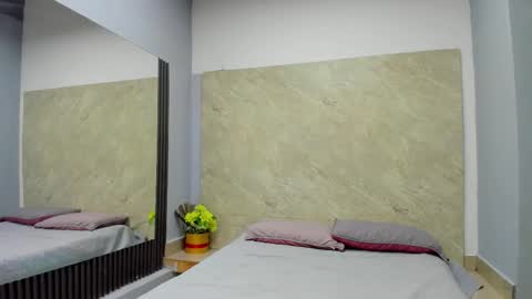 Sarah online show from 3, 12, 2025