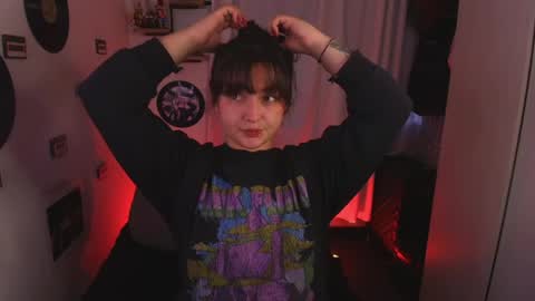 Snapshot of sarah_cuteeyes chatting on 29, 3, 2026 Sara online show from 29, 3, 2026