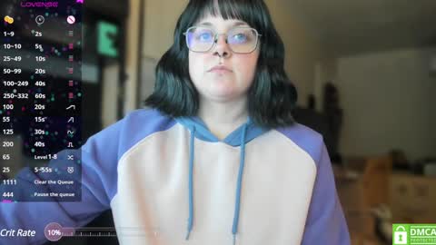 Snapshot of sarah_e_xx chatting on 13, 12, 2024 Sarah online show from 13, 12, 2024