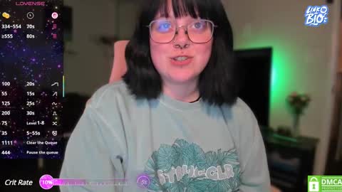 Snapshot of sarah_e_xx chatting on 11, 3, 2025 Sarah online show from 11, 3, 2025