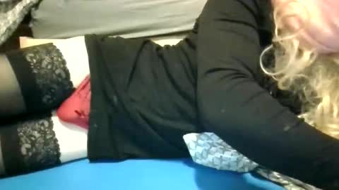 sarah_rie online show from 22, 12, 2025