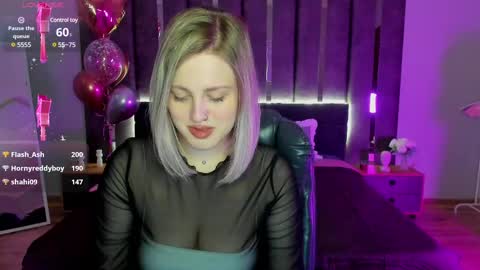Snapshot of sarah_soul chatting on 5, 3, 2025 Sarah online show from 5, 3, 2025