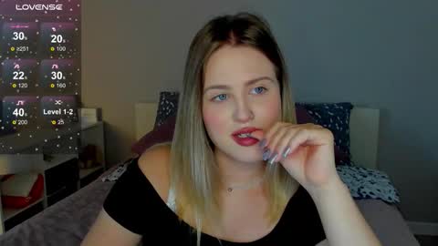 Snapshot of sarah_soul chatting on 9, 9, 2025 Sarah online show from 9, 9, 2025