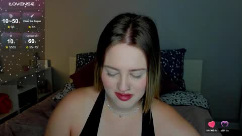 Snapshot of sarah_soul chatting on 10, 9, 2025 Sarah online show from 10, 9, 2025