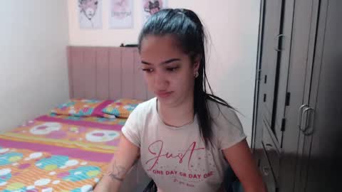 Snapshot of sarah_stone15 chatting on 26, 1, 2025 Sarah online show from 26, 1, 2025