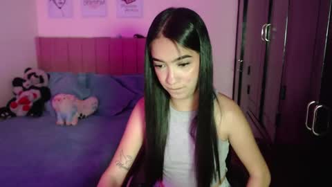 Snapshot of sarah_stone15 chatting on 27, 2, 2025 Sarah online show from 27, 2, 2025