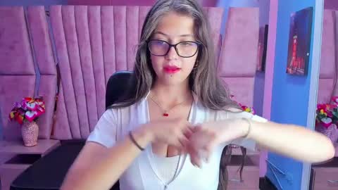 Sarah online show from 28, 1, 2025