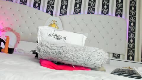 Snapshot of sarah_t33n chatting on 11, 3, 2025 Sarah online show from 11, 3, 2025
