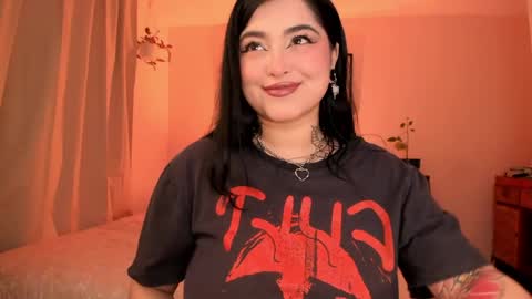   online show from 23, 4, 2026