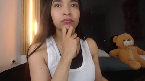 Snapshot of sarahajhoness chatting on 3, 6, 2026 sarahajhoness online show from 3, 6, 2026