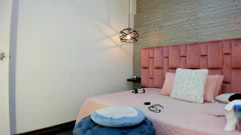 Snapshot of sarahdeyvis chatting on 6, 1, 2025 Sarah Deyvis online show from 6, 1, 2025