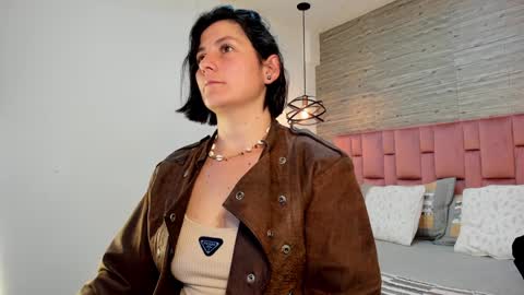 Snapshot of sarahdeyvis chatting on 23, 1, 2025 Sarah Deyvis online show from 23, 1, 2025