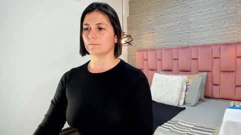 Snapshot of sarahdeyvis chatting on 24, 1, 2025 Sarah Deyvis online show from 24, 1, 2025