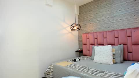 Snapshot of sarahdeyvis chatting on 11, 2, 2025 Sarah Deyvis online show from 11, 2, 2025