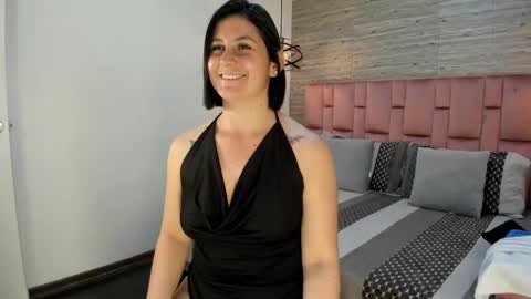 Snapshot of sarahdeyvis chatting on 21, 2, 2025 Sarah Deyvis online show from 21, 2, 2025