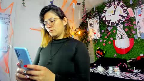 Snapshot of sarahdeyvis chatting on 31, 10, 2025 Sarah Deyvis online show from 31, 10, 2025