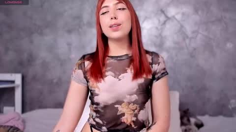 sarahgrant_ online show from 15, 9, 2025