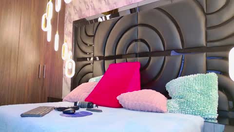 Snapshot of sarahgrey18 chatting on 30, 1, 2025 Sarah online show from 30, 1, 2025