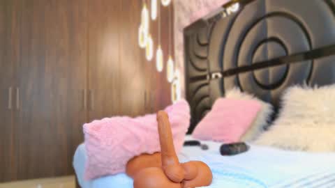 Snapshot of sarahgrey18 chatting on 17, 2, 2025 Sarah online show from 17, 2, 2025