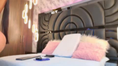 Snapshot of sarahgrey18 chatting on 18, 2, 2025 Sarah online show from 18, 2, 2025