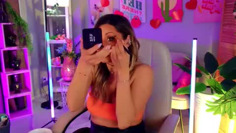 Divine Sarah NONUDE model online show from 26, 3, 2026