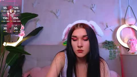 Sarah  online show from 2, 11, 2025