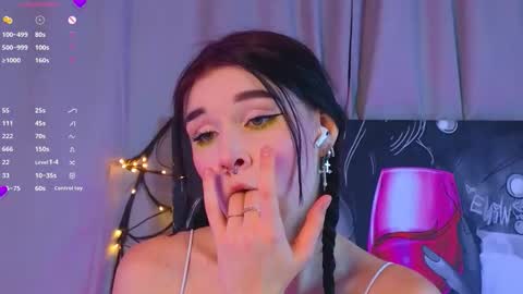 Sarah  online show from 16, 11, 2025