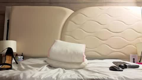 Sarah online show from 1, 10, 2025